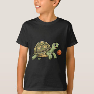 T-shirt Tortue drôle jouant au football avec Orange Ll