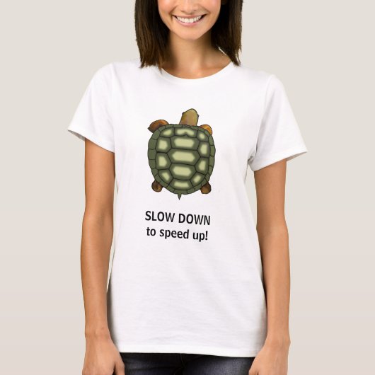 T-shirt Tortue verte avec texte de ralentissement modifiab (Devant)