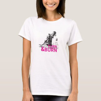T-shirt Tour et brûlure
