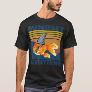 T-shirt Tout est Mindset Shark Fin Goldfish Vintage