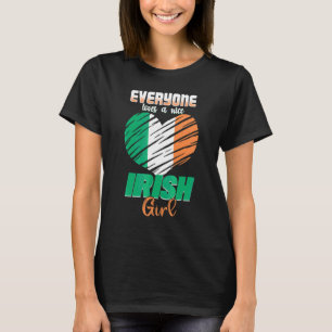 T-shirt Tout le monde aime une jolie Irlandaise jolies fem