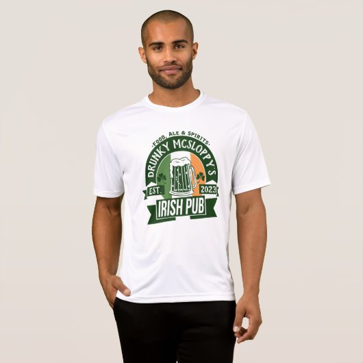 T-shirt Tout Nom Irish Pub | Funny St Patrick's Day Custom (Devant entier)