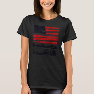 T-shirt Tracteur patriotique vintage dans une ferme Drapea