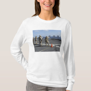 T-shirt Train de policiers militaires avec le Berretta M9