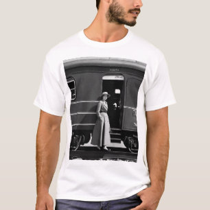 T-shirt Train en style. Tir avec vision