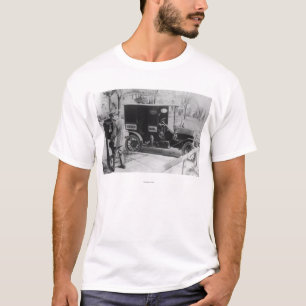 T-shirt Transporteur de courrier avec l'automobile "de