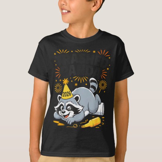 T-shirt Trashed Panda New Year 2026 Funny Drunk Raccoon  (Devant)