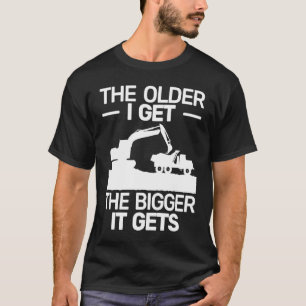 T-shirt travaux lourds avec une rétrocaveuse pour hommes c