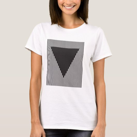 T-shirt Triangle Inversé sur Fond Rayé (Devant)