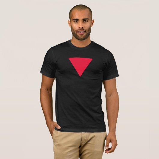 T-shirt triangle rouge inversé (Devant entier)