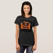 T-shirt Trick ou enseigner effrayant (Devant entier)