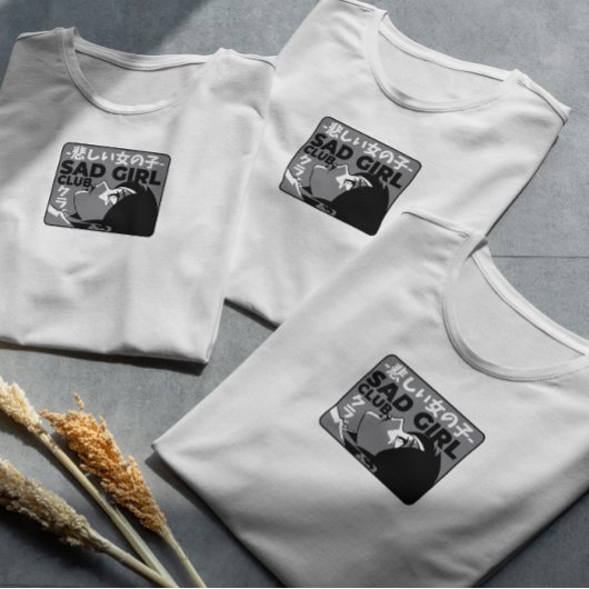 T-shirt Triste fille club Anime