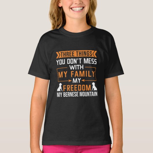T-shirt Trois choses que vous ne manquez pas avec mon chie (Devant)