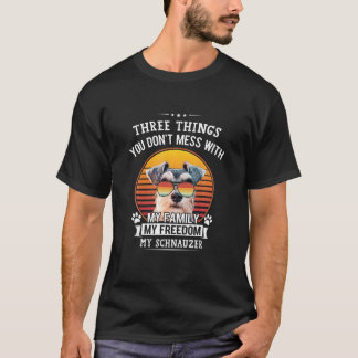 T-shirt Trois choses que vous ne manquez pas avec Schnauze