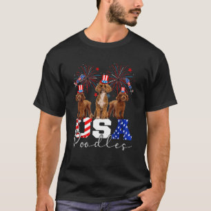 T-shirt Trois Poodles américains Chien portant le drapeau 