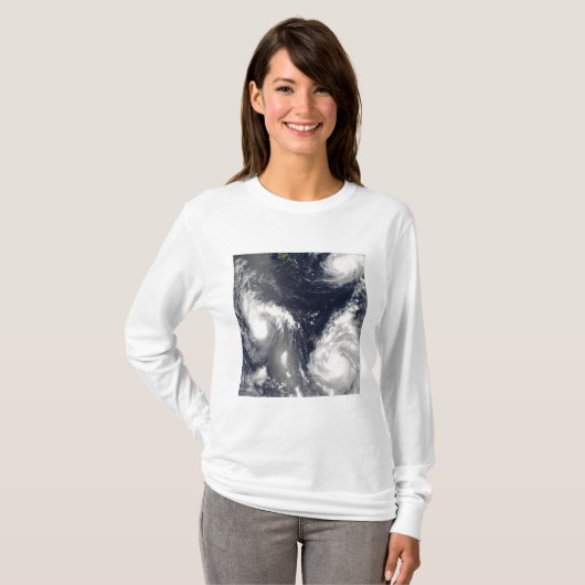 T-shirt Trois typhons différents (Devant entier)
