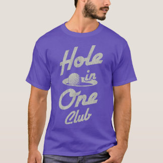 T-shirt Trou D'Équipement Du Joueur De Golf Dans Un Club G
