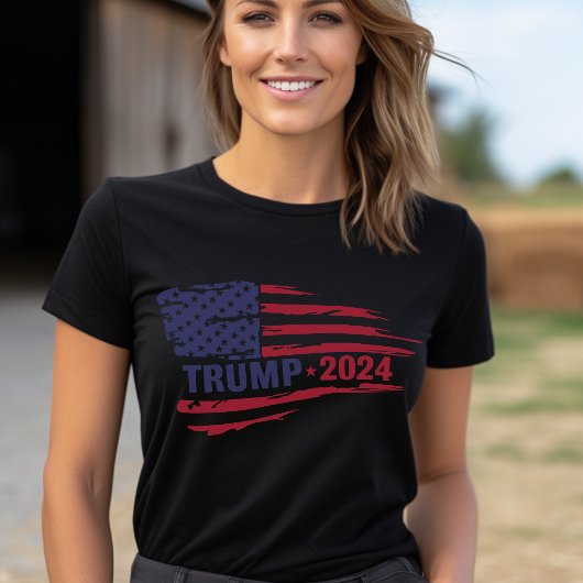 T-shirt Trump 2024 - Grunge du drapeau américain