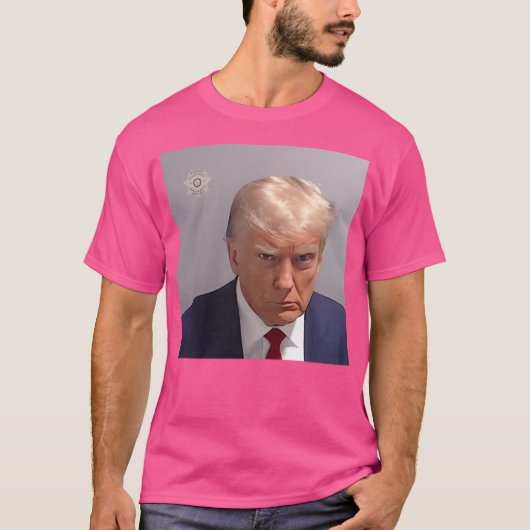 T-shirt Trump invincible 2024 (Devant)