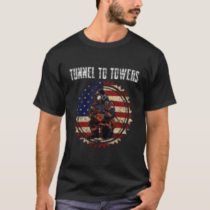 T-shirt Tunnel vers les tours Amérique Drapeaux Insertions