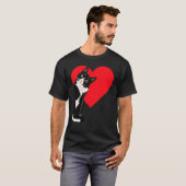 T-shirt Tuxedo Cat Valentine's Day Heart Cat (Devant entier)