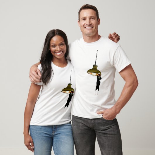 T-shirt Tuxedo Chat suspendu sur la lampe (Unisexe)