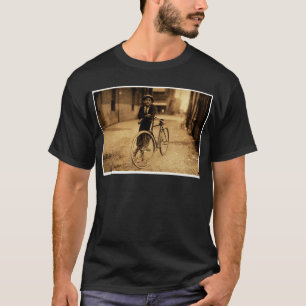 T-shirt Tuyau de tabagisme vintage d'enfant de sépia se