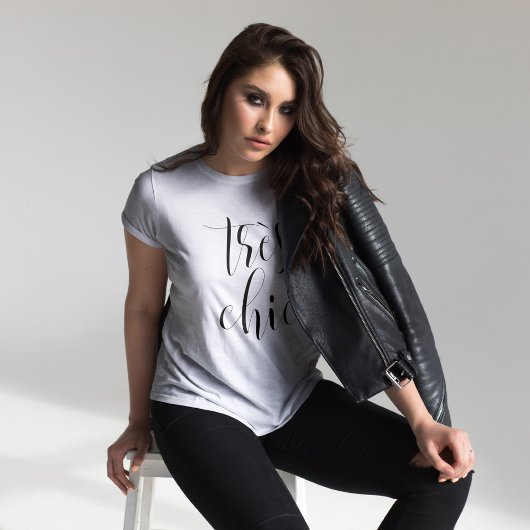 T-shirt Typographie De Script Très Chic