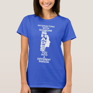 T-shirt Typographie Interagir avec quelqu'un façonne