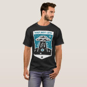 T-shirt UAP NOT UFO Alien Space Ship (Devant entier)
