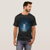 T-shirt UFO Abduction  Flying Saucer Alien UFO Believers (Devant entier)