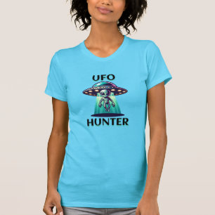 T-shirt UFO Hunter   Ai Art avec UFO et Alien