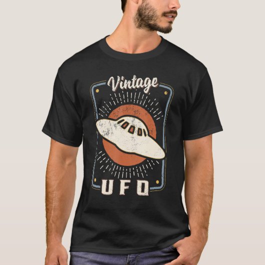 T-shirt UFO Vintage Retro Classic Love (Devant)