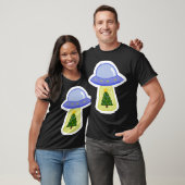 T-shirt Ufo Vole Un Arbre De Noël (Unisexe)