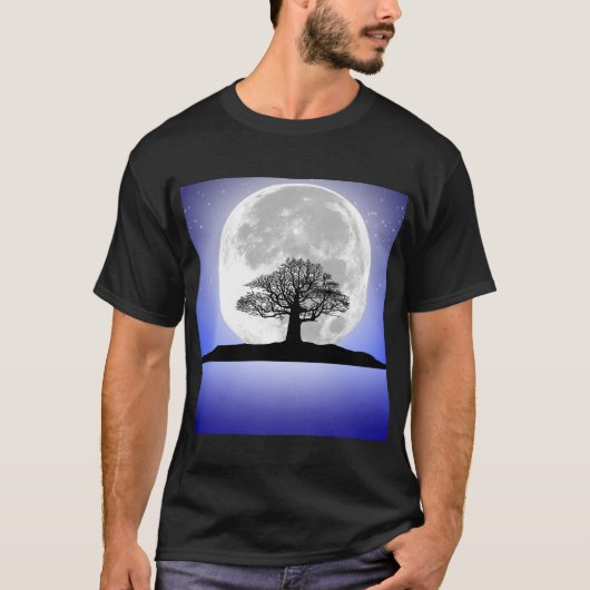 T-shirt Un arbre sans feuille solitaire pendant la nuit de (Devant)