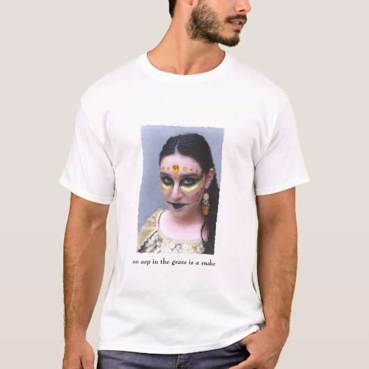 T-shirt Un asp dans l'herbe (Devant)