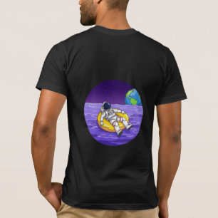 T-shirt Un astronaute flotte dans l'espace - L'astronaute