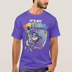 T-shirt Un astronaute sur requin 7e anniversaire garçon fi