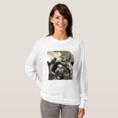 T-shirt Un casque d'équipage de conduite entièrement assem (Devant entier)