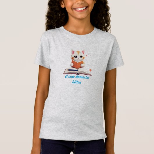 T-Shirt Un chaton domestique mignon (Devant)
