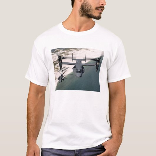 T-shirt Un CV-22 Osprey et un MH-53 Pave Low (Devant)