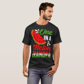 T-shirt Un Dans Un Melon Grand-Père Watermelon Famille Ann (Devant entier)