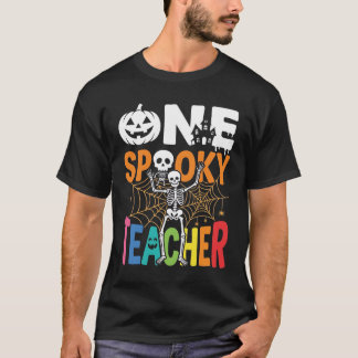 T-shirt Un design Halloween d'enseignant effrayant_1