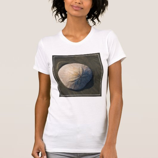 T-shirt Un dollar de sable sur la plage (Devant)
