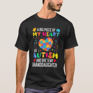 T-shirt Un Gros Morceau De Mon Coeur A L'Autisme Et Elle M