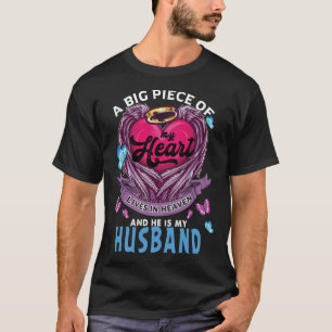 T-shirt Un Gros Morceau De Mon Coeur Vit Au Ciel Il Est Mo