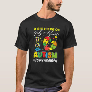 T-shirt Un Morceau De Mon Coeur A L'Autisme Mon Grand-Père