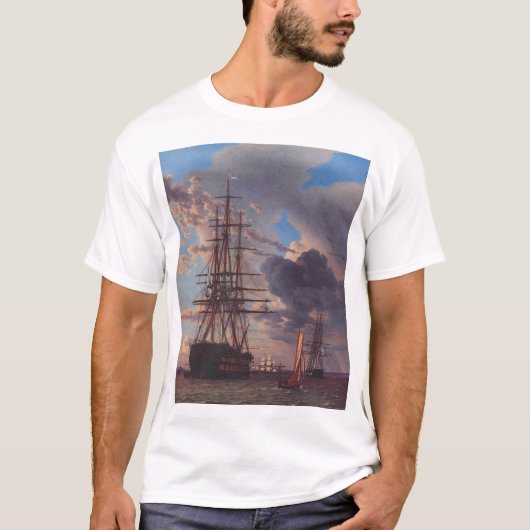 T-shirt Un navire et une frégate à l'ancre (Devant)
