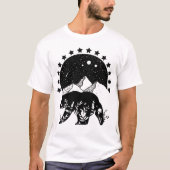 T-shirt Un ours noir marche au clair de lune (Devant)