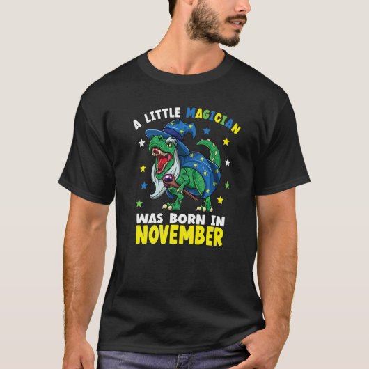T-shirt Un Petit Magicien Est Né En Novembre (Devant)